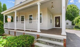 11 Taft St, Coventry, RI 02816