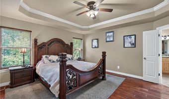 20 Queensferry Dr, Bella Vista, AR 72715