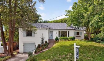 6008 BENALDER Dr, Bethesda, MD 20816