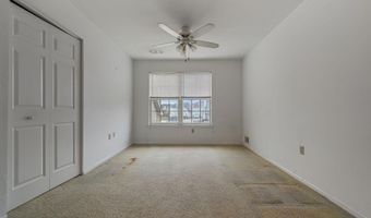 36 E MOYER Dr, Bear, DE 19701