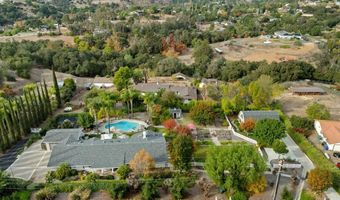 1346 El Nido Dr, Fallbrook, CA 92028