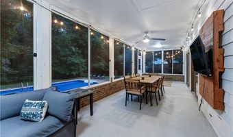 1320 OWENS Rd, Auburn, AL 36830