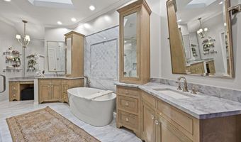 3 Meadowlake Dr, Heath, TX 75032