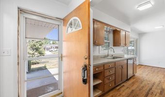 4413 E 7TH St, Cheyenne, WY 82001