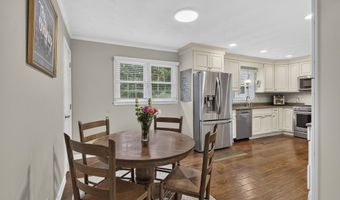 379 NE Morningside Ln, Abingdon, VA 24210