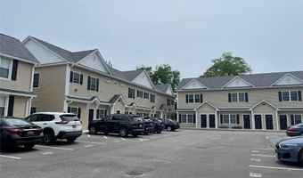 49 B Park Ave, Amityville, NY 11701