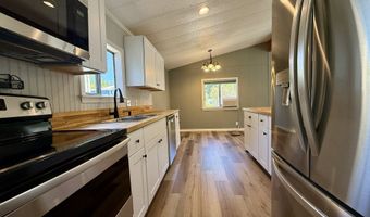 98825 PLEASANT HILL Dr 26, Brookings, OR 97415