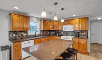 23 Blissdale Ave, Cumberland, RI 02864