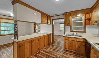 401 Davis St, Ashford, AL 36312