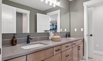 4481 FARM VIEW Dr, Ann Arbor, MI 48105