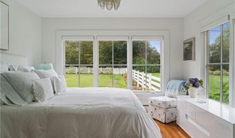 124 Harrison Ave, Newport, RI 02840