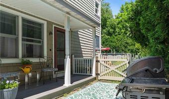 30 Loring Rd, Bristol, RI 02809