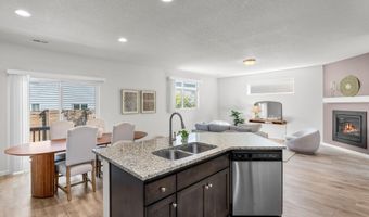 20526 SE Cameron Ave, Bend, OR 97702