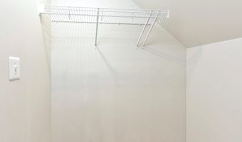 43740 TRANSIT Sq, Ashburn, VA 20147