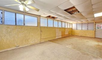 1058 Puolo Dr, Honolulu, HI 96818