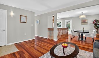 9928 FLEMING Ave, Bethesda, MD 20814
