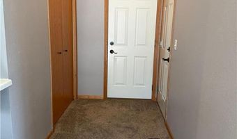 266 1st St SE, Avon, MN 56310