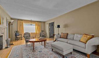 32 GARDEN Ct, Appleton, WI 54915