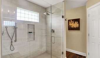 1611 Connemara Rd, Indianapolis, IN 46217