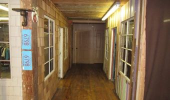 1332 COMMERCIAL St, Astoria, OR 97103