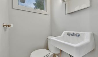 15 Snow Park, Bath, ME 04530