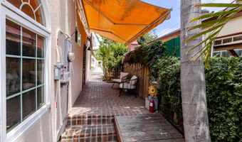 2900 W Shorb St, Alhambra, CA 91803