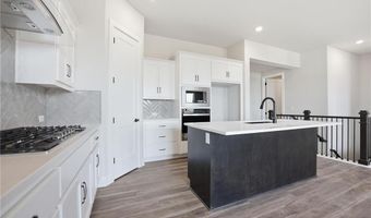 1413 N 163rd St, Basehor, KS 66007