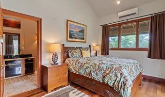 630 E Kuiaha Rd, Haiku, HI 96708