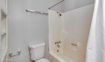 5887 Scotland Rd, Bentonia, MS 39040