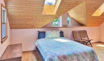 223 Ten Rod Rd, Exeter, RI 02822
