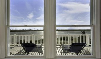 2140 W Riverside Dr, Atlantic City, NJ 08401