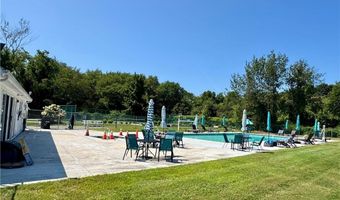 40 Web Ave 202, North Kingstown, RI 02852