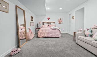4720 Nirvana Dr, Adrian, MI 49221