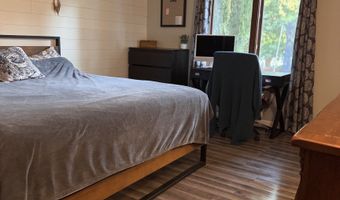 263 Queensway Dr, Avon, IN 46123