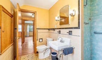 1027 Cedar Ave, Albert Lea, MN 56007