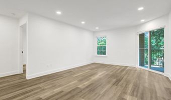 3307 WYNDHAM Cir 2157, Alexandria, VA 22302