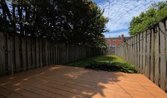 609 S HENRY St, Alexandria, VA 22314