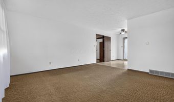5062 Ashville Rd, Ashville, OH 43103