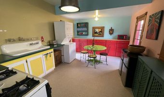 713 Warren Ave, Bisbee, AZ 85603