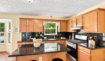1438 Newell Ct, Columbus, OH 43228
