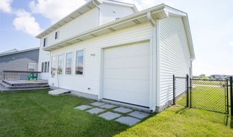 3338 9th Ave SW, Altoona, IA 50009