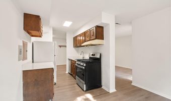 3378 WOODBURN Rd 11, Annandale, VA 22003
