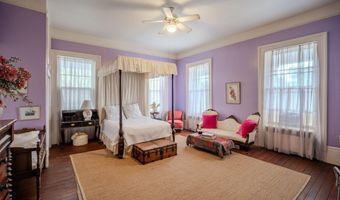 604 Pinckney St, Beaufort, SC 29902
