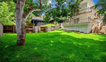 223 Lanipo Dr, Kailua, HI 96734