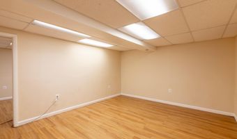 202 HARDY Pl, Rockville, MD 20852