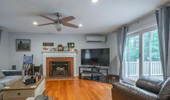 21 Tamarack Ln, Amherst, NH 03031