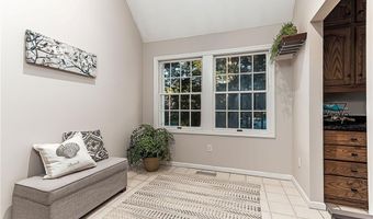 85 Sheep Farm Dr, East Greenwich, RI 02818
