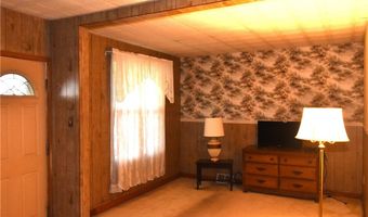 314 Pine St, Ambridge, PA 15003