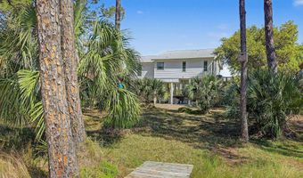 214 HARBOR Cir, Alligator Point, FL 32346