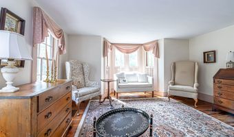 13 Courthouse Rd, Amherst, NH 03031